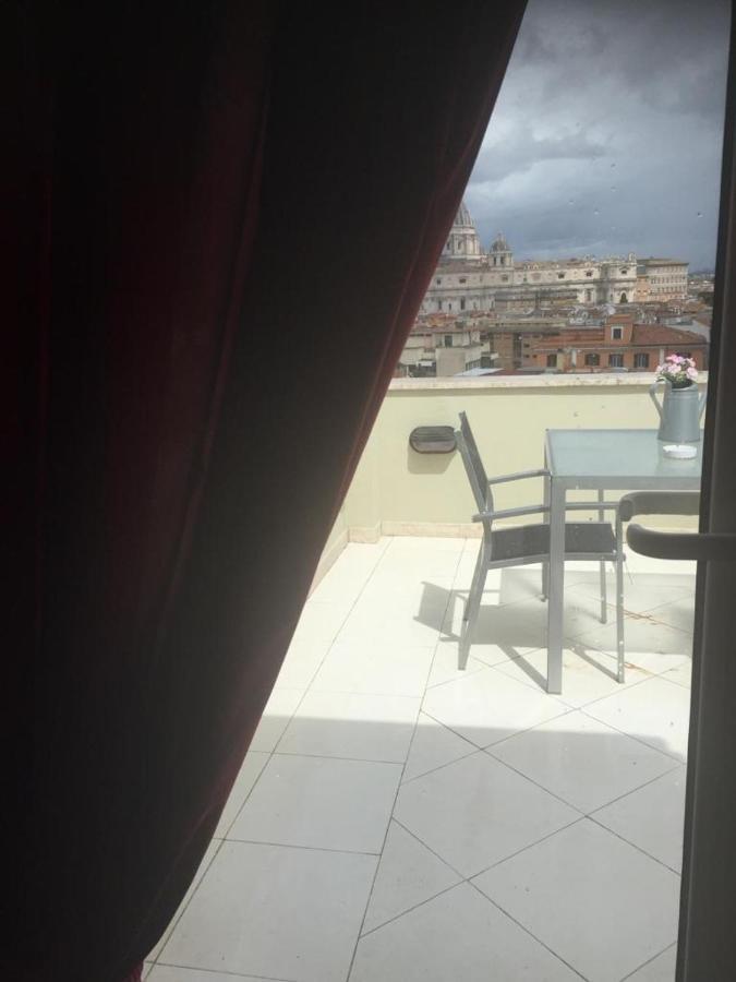 Roma Dreaming Aparthotel Ngoại thất bức ảnh