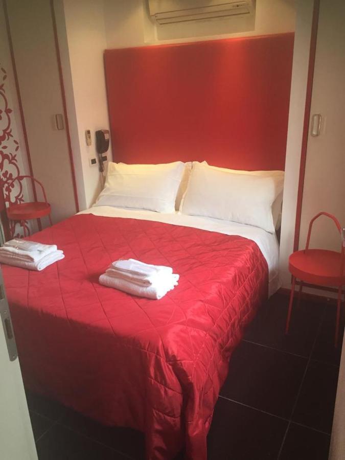 Roma Dreaming Aparthotel Ngoại thất bức ảnh