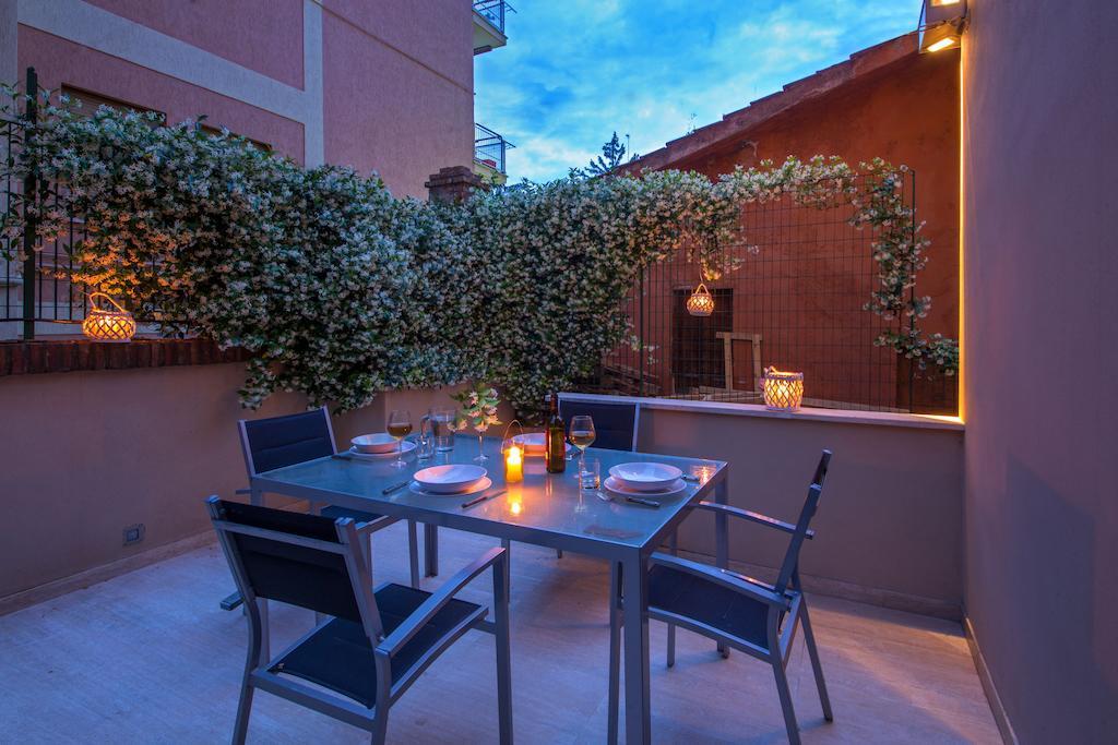 Roma Dreaming Aparthotel Ngoại thất bức ảnh