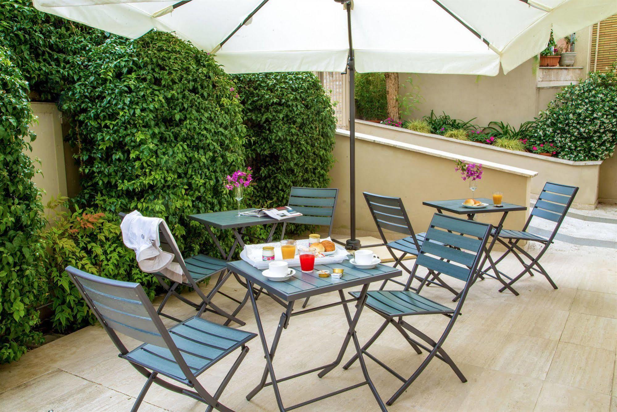 Roma Dreaming Aparthotel Ngoại thất bức ảnh